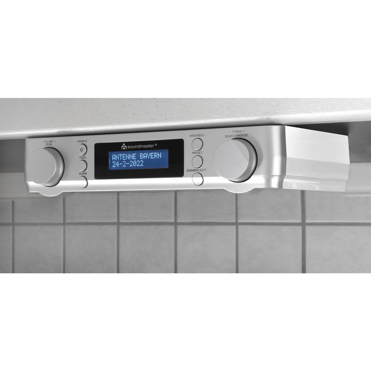 Soundmaster Küchen-Unterbauradio UR2022SI- UKW-DAB+- Küchentimer- Arbeitsplatzbeleuchtung